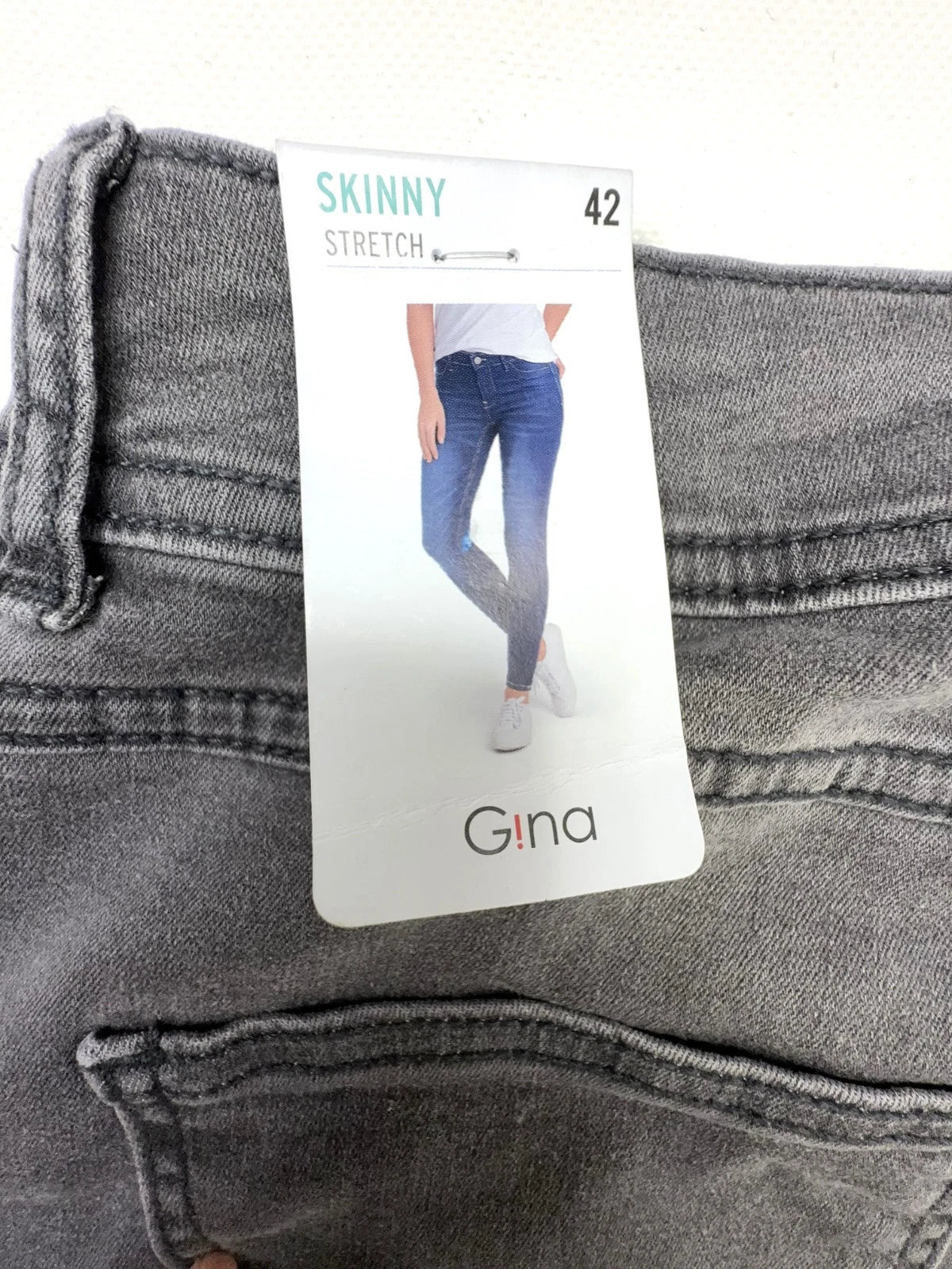Gina Denim Damen Jeans Skiny Stretch Gr. 42 Grau Hose mit Stretchanteil